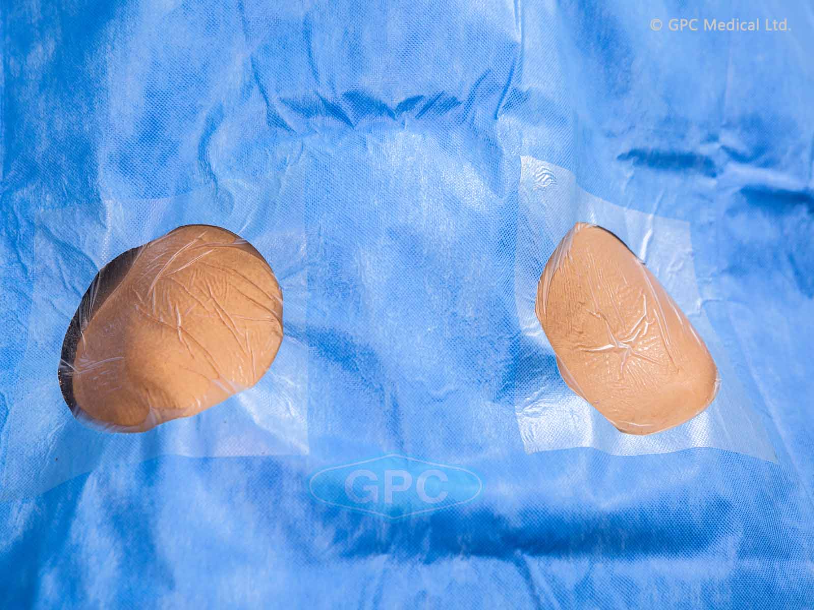 PAÑO QUIRÚRGICO PARA ANGIOGRAFÍA Y ANGIOPLASTIA, 
PAÑOS QUIRÚRGICO PARA MARCAPASOS CARDÍACO